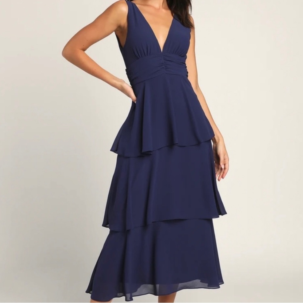 Lulus tiered deep v neck wedding guest dress